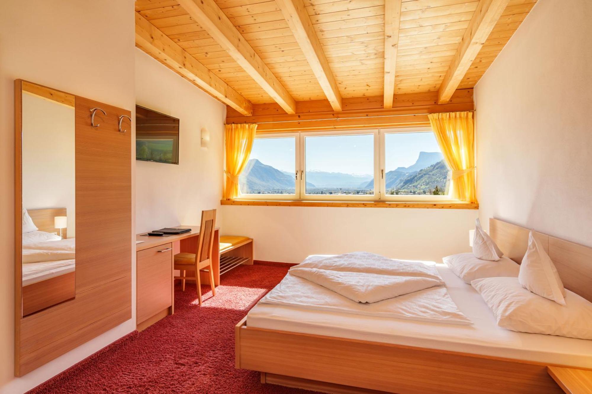 Hotel Toerggelehof Cermes Εξωτερικό φωτογραφία