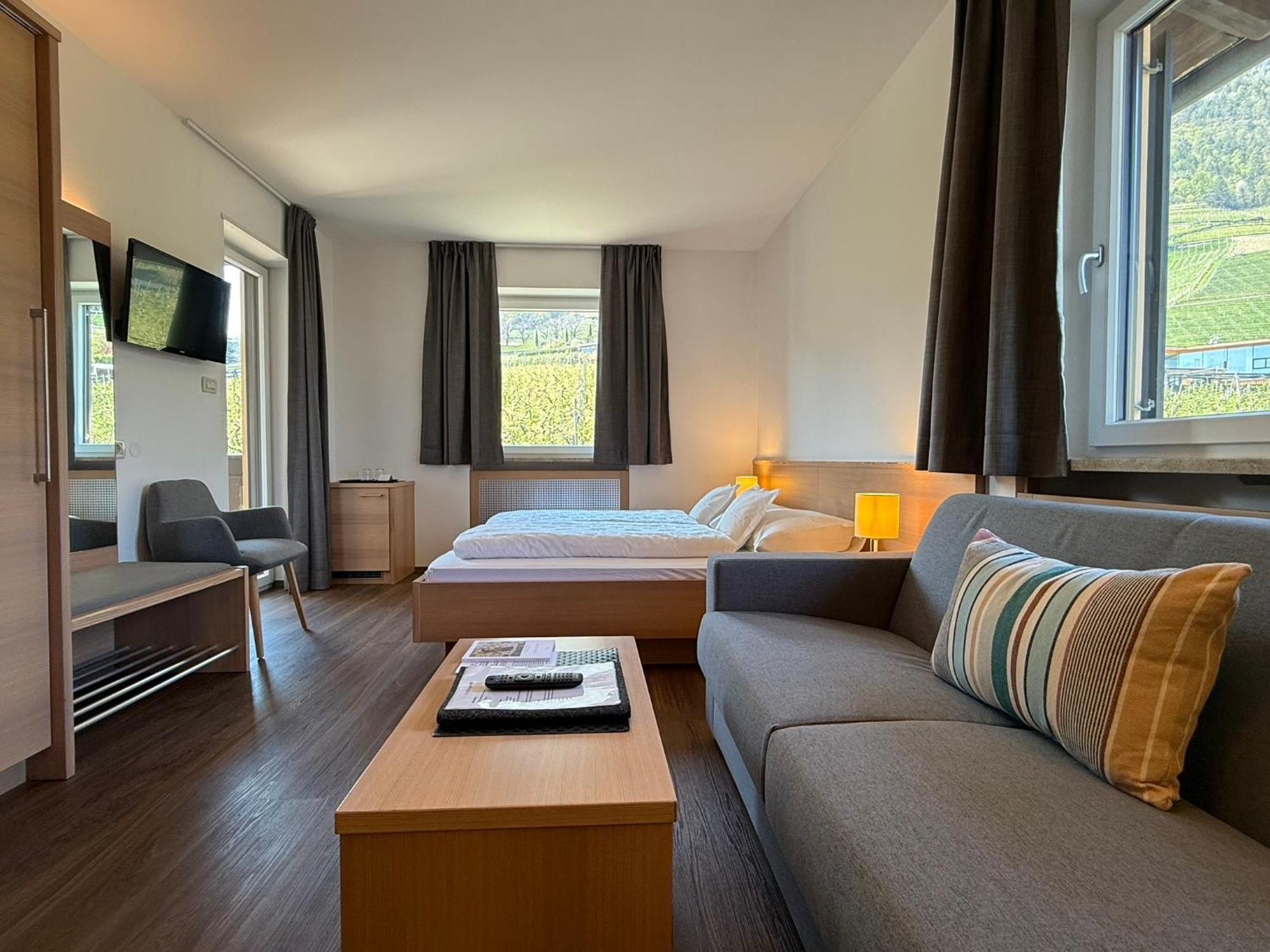Hotel Toerggelehof Cermes Εξωτερικό φωτογραφία